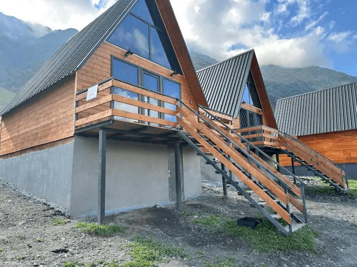 A&B Cottages カズベギ エクステリア 写真